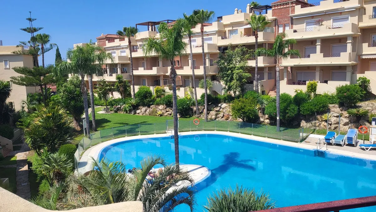 2afbb003-e4b8-4466-8c6e-0f000ae8789d