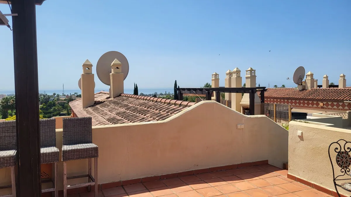 f9efb955-86b6-4ef9-bf2e-72383616468e