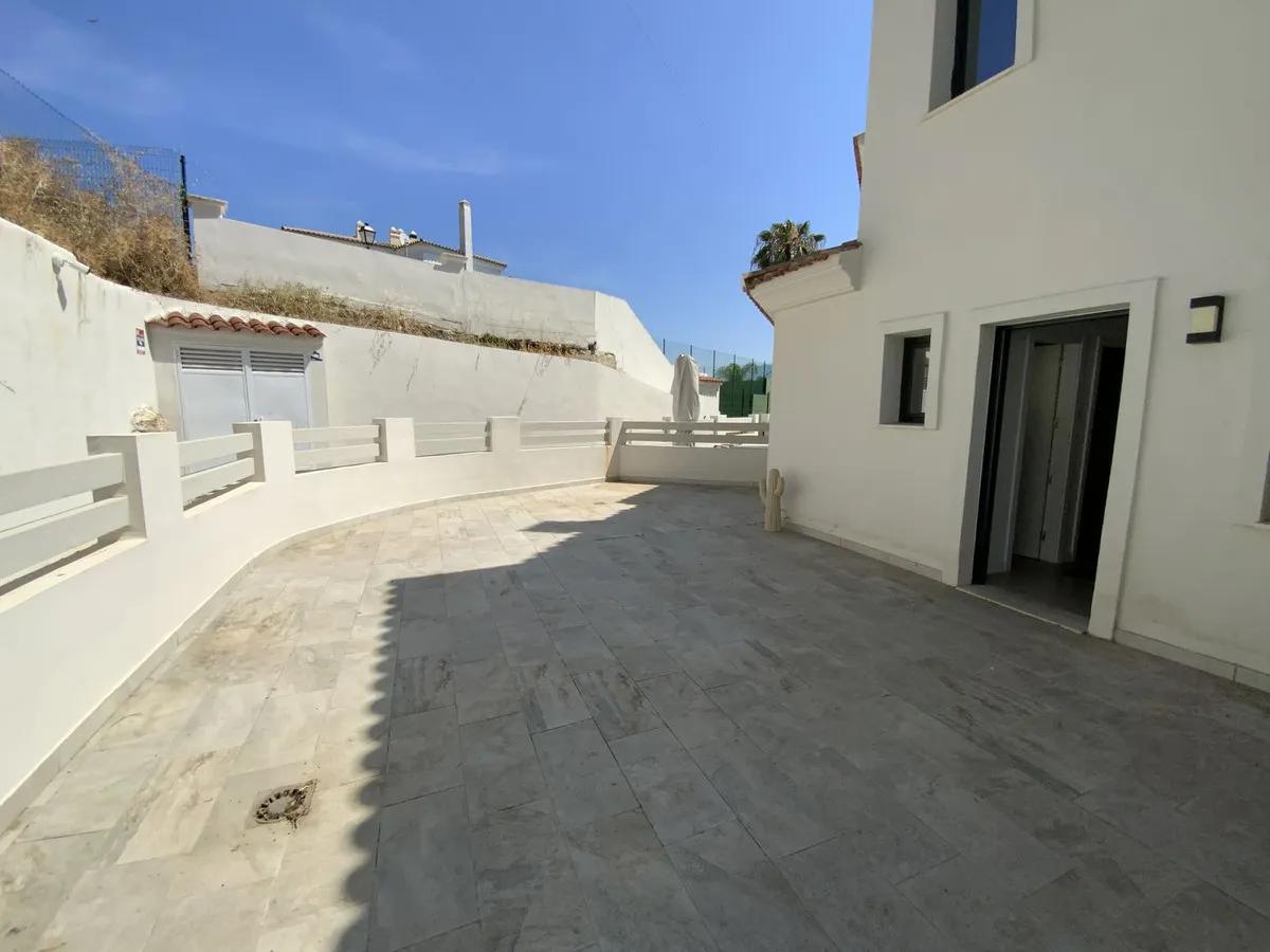 4103485e-c22d-496e-9bf8-92526935e5c6