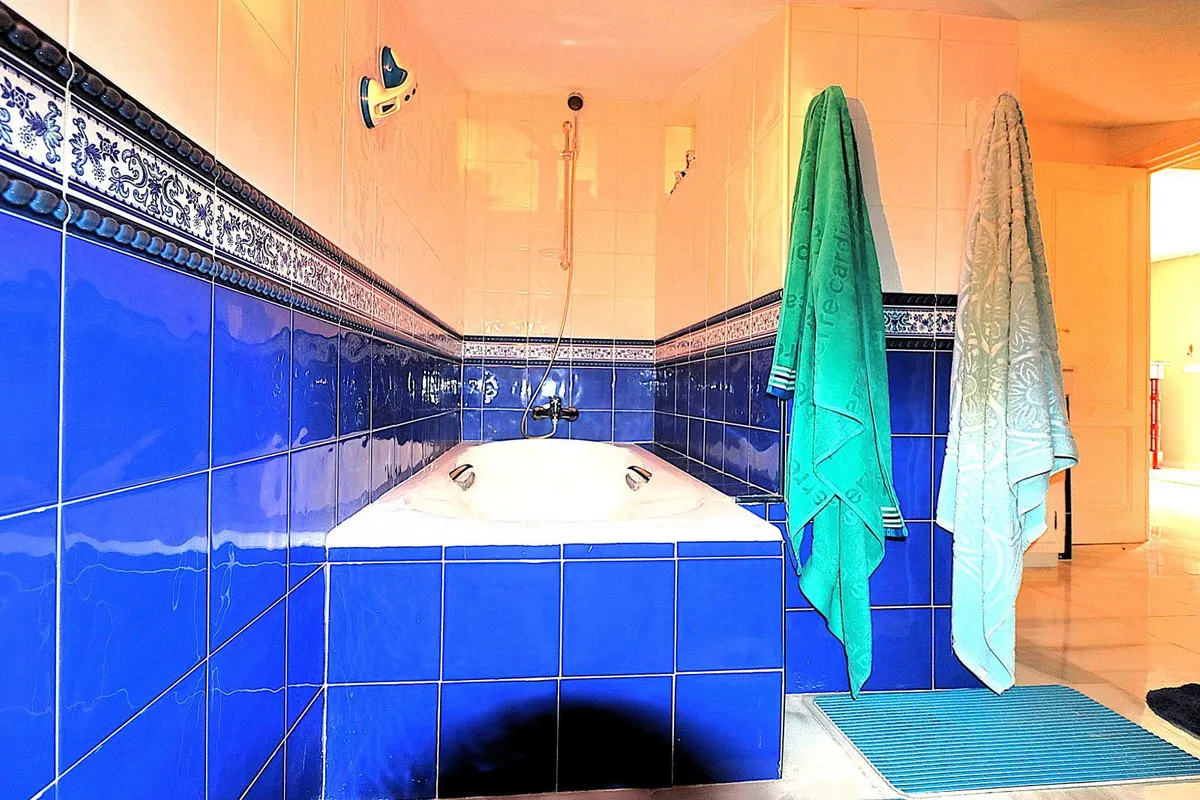 68d9e1c2-3d64-4ac2-8f09-f8dc019a0edc