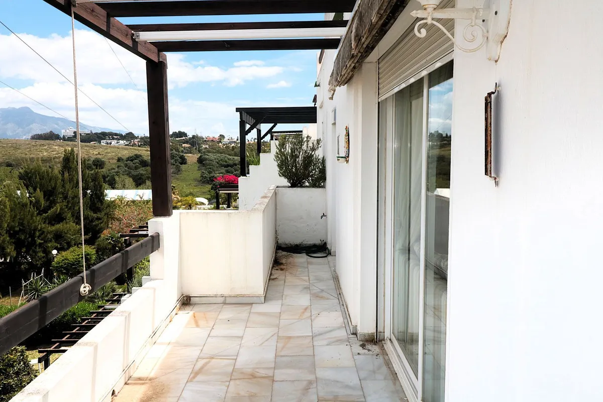 8b84b2e8-5949-466c-88c1-e4394805c60f