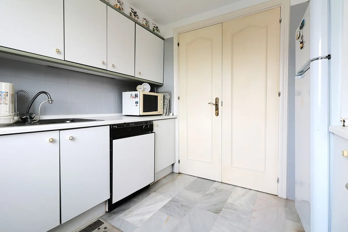 97bd81bc-7b53-4aa6-80fa-cbcd52cb162b