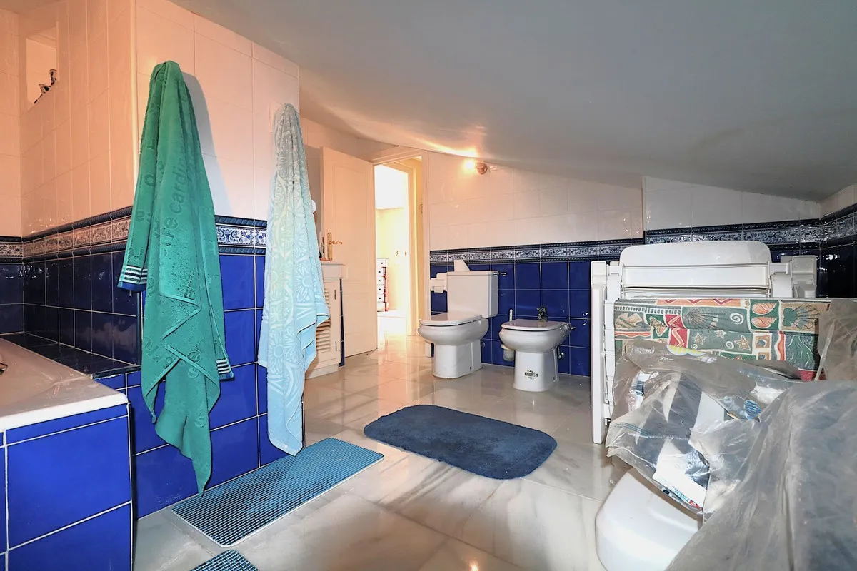 a0f9f056-e315-460f-9f00-19bb7d258efd