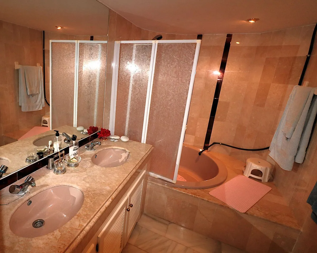 e531047e-d839-4ac3-8807-b21a031f0e69