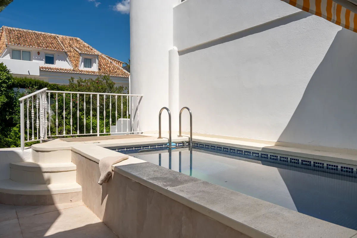 052c0d87-691f-44ea-8a83-49d540fb7d22