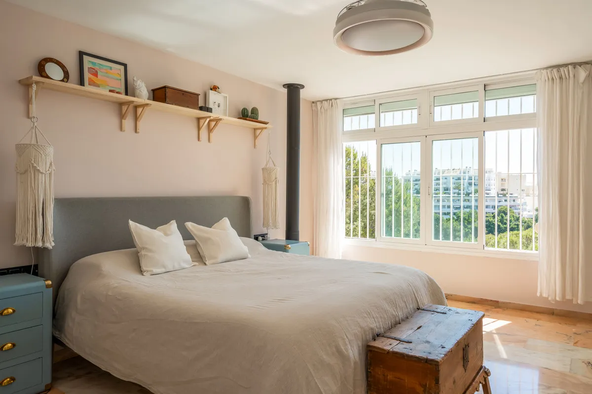 0b71eba5-9185-4e20-9a07-840283b9cc4c