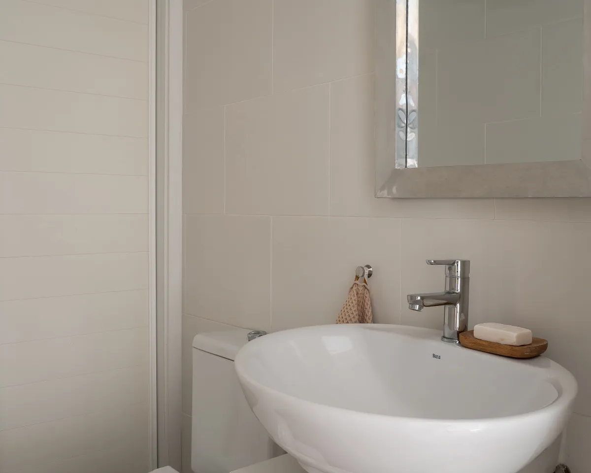 1ba74222-3ec8-43ce-8b06-4f0c4822c64b