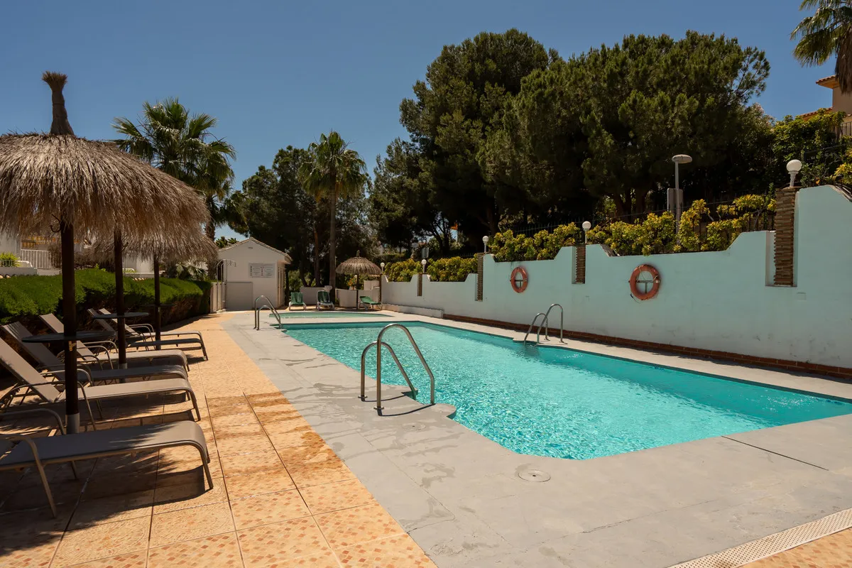 4385fc9a-ae92-4aa4-8737-a6315cea8ac9