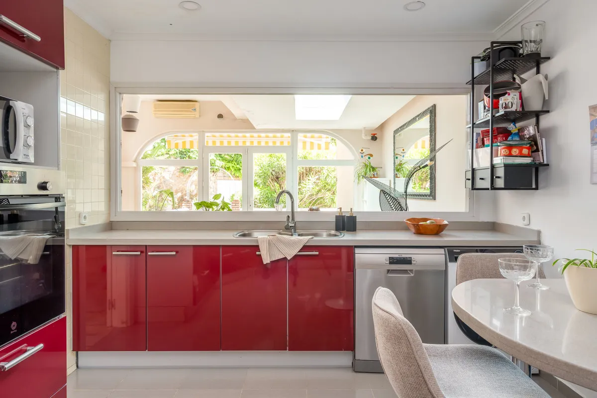 84ade4ac-cb98-4180-918c-60c9aa437491