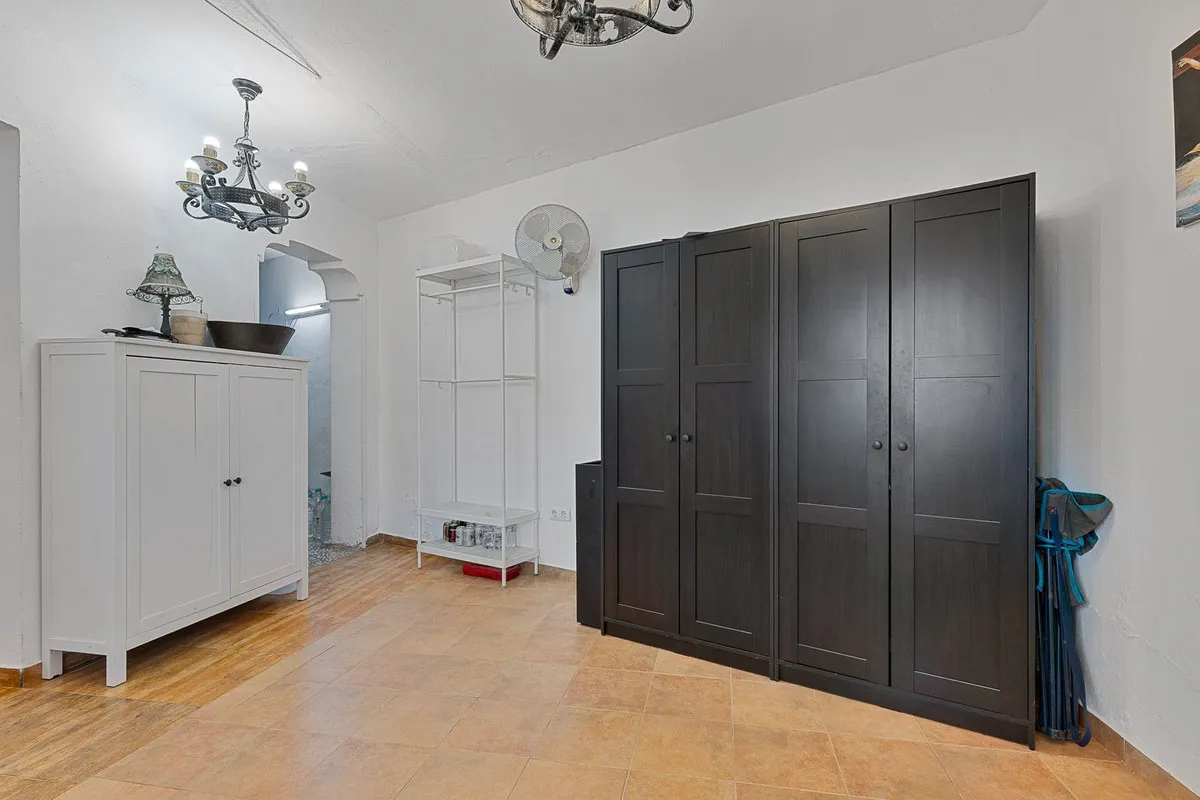 50f0681a-83a8-4dbb-bc5c-9637aa47e7c9