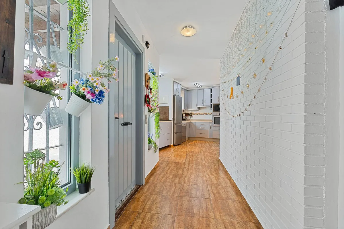 60beac0c-b3eb-45e4-845d-35e5eef06caf