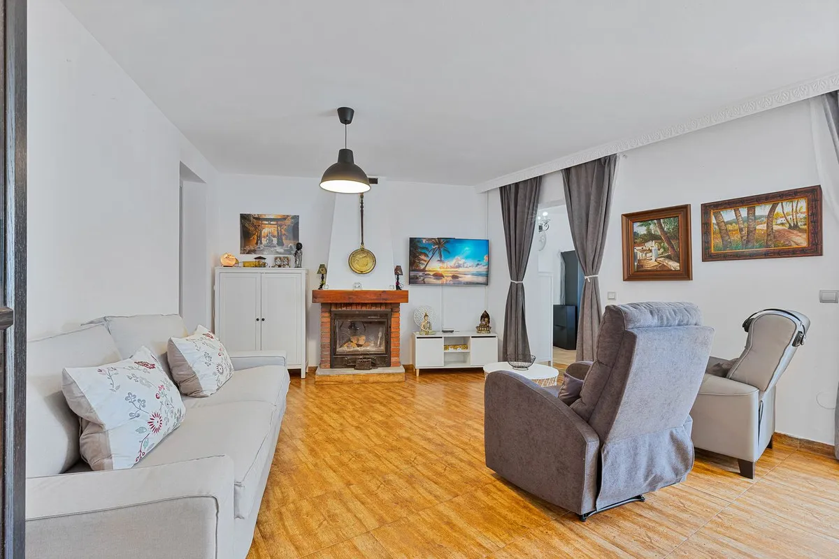 ca1c5f43-70d0-47cd-a909-a82292d33bae