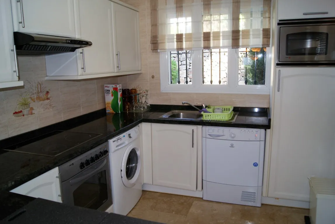 58ec6a06-4919-4c1a-80bd-d427d591ce7c