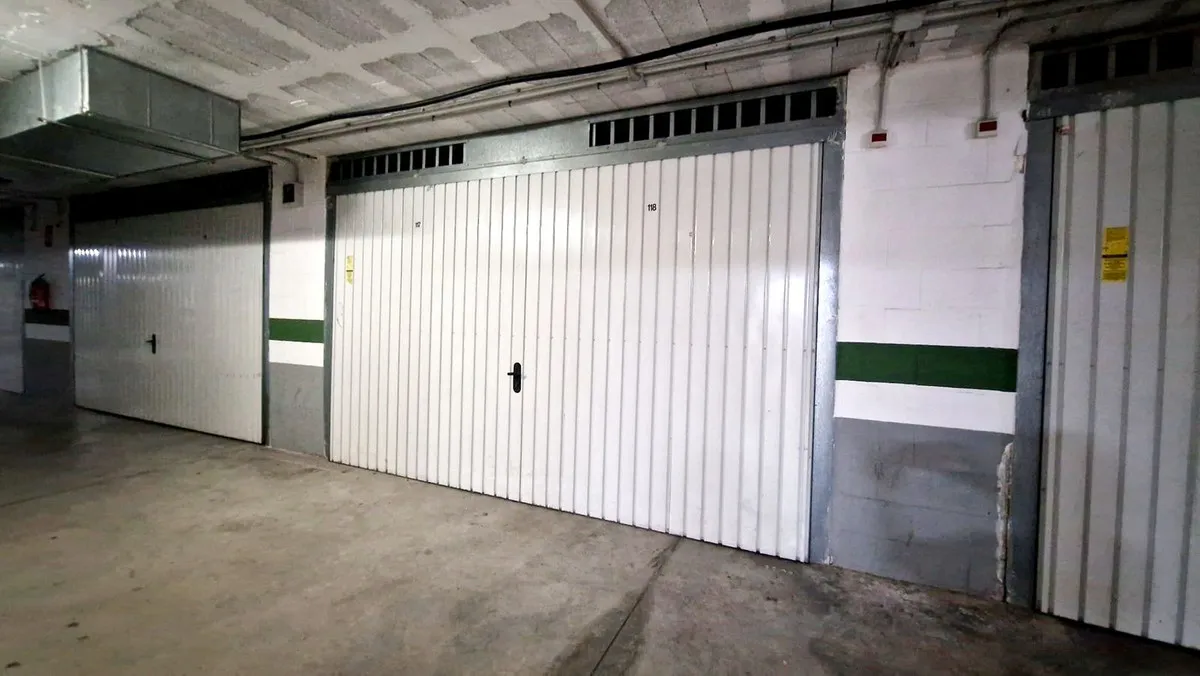 116f7571-8db1-42fc-8e21-04e5553647f3