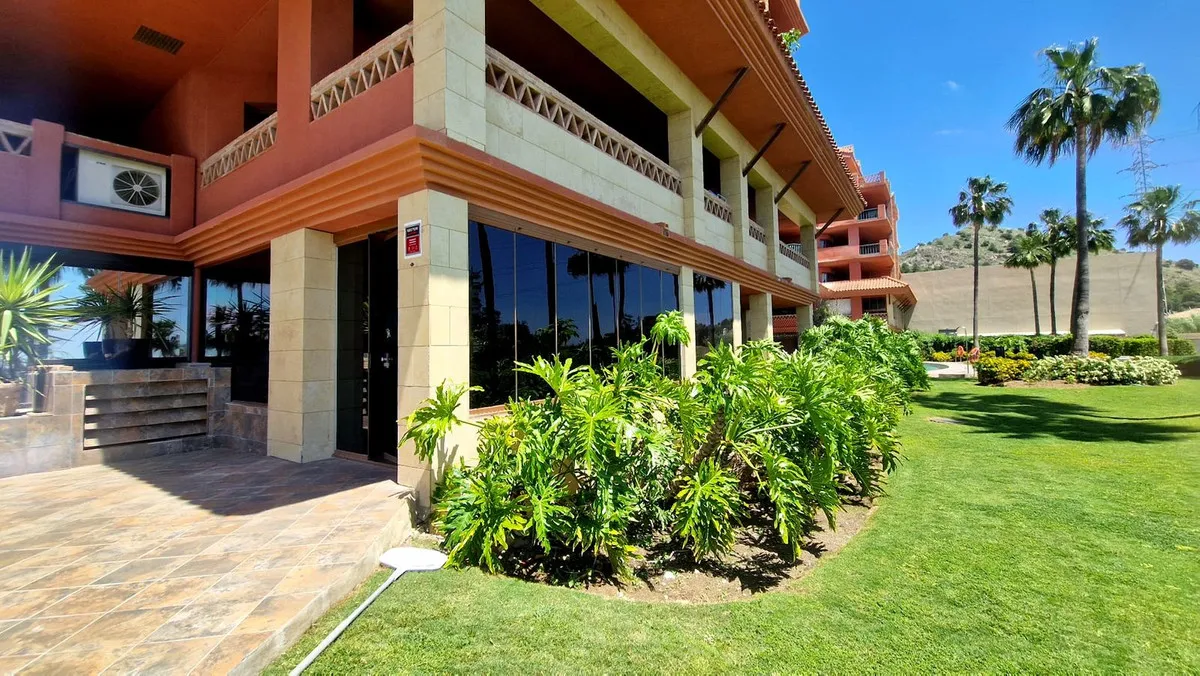 671fd01e-9baa-47fb-b94d-69508136ed1a