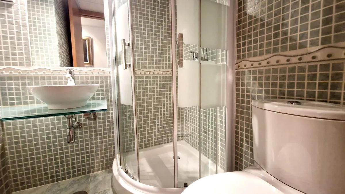 c77c3cad-7019-490b-bf19-f416b60923c2