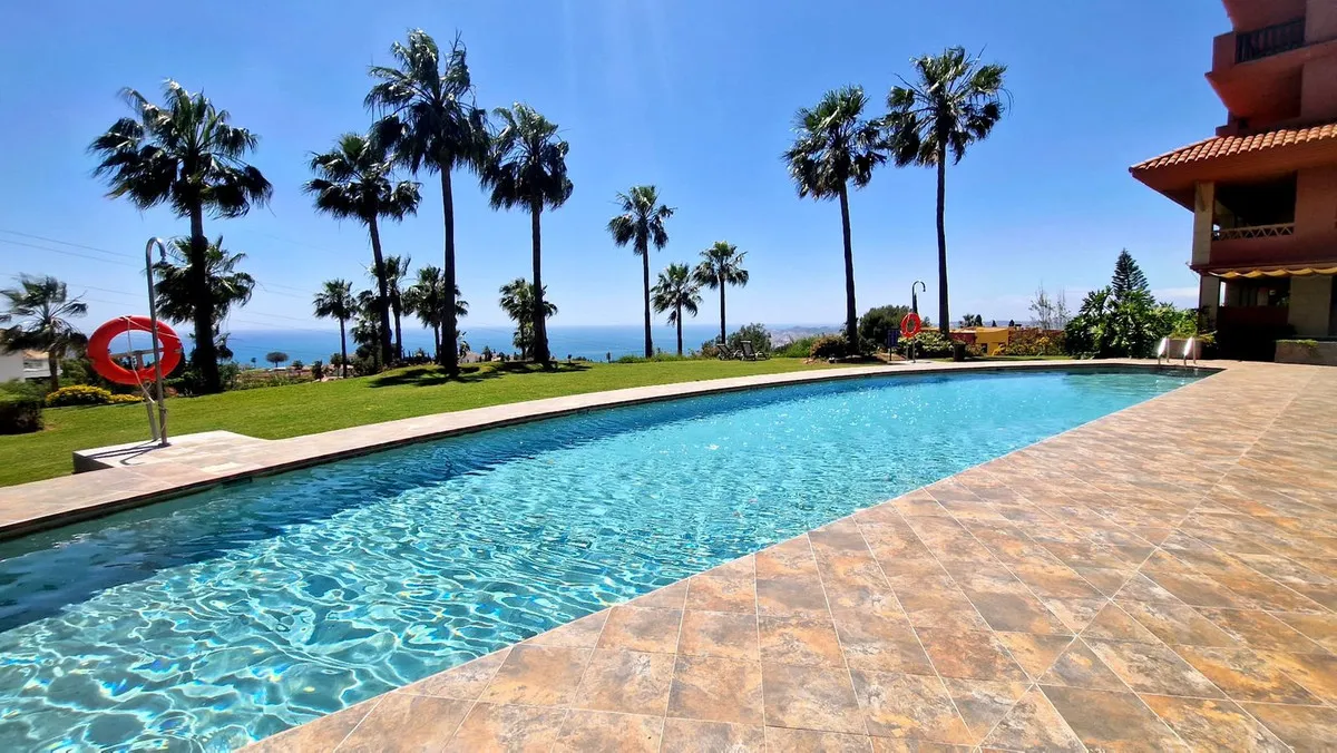 dcfd4612-600a-45a0-ae45-42d9f1308a44