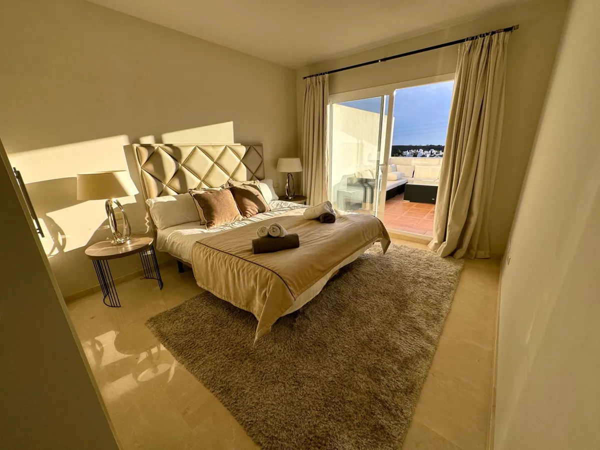 107d4fed-117b-414b-8100-a7d1c503cb9c