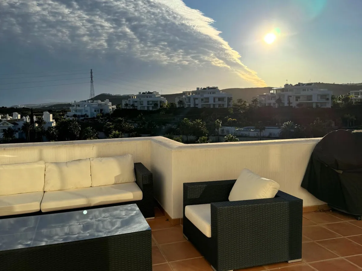 56f643fa-97b5-472c-b760-342f79108be4