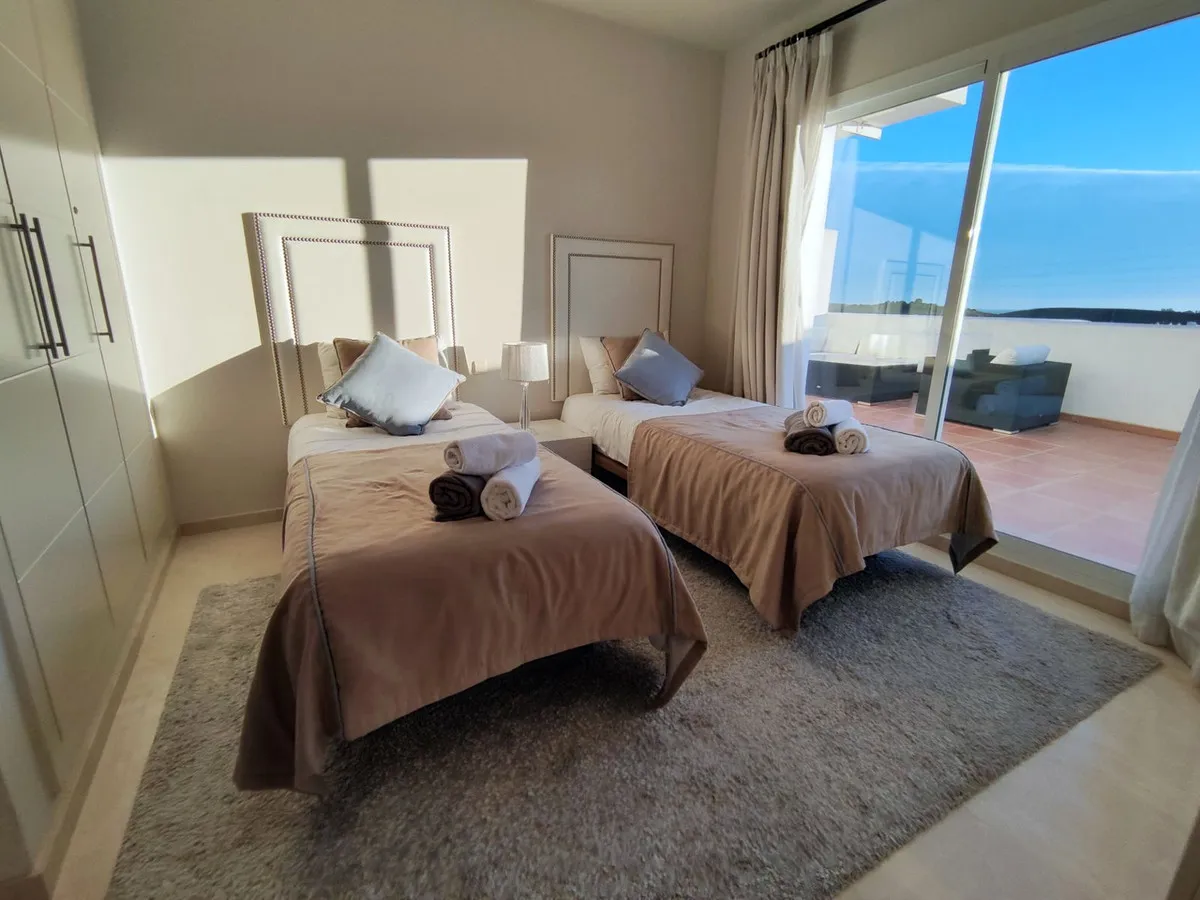 5bfd7c38-dcae-4d8c-94d1-38d6c1997eca