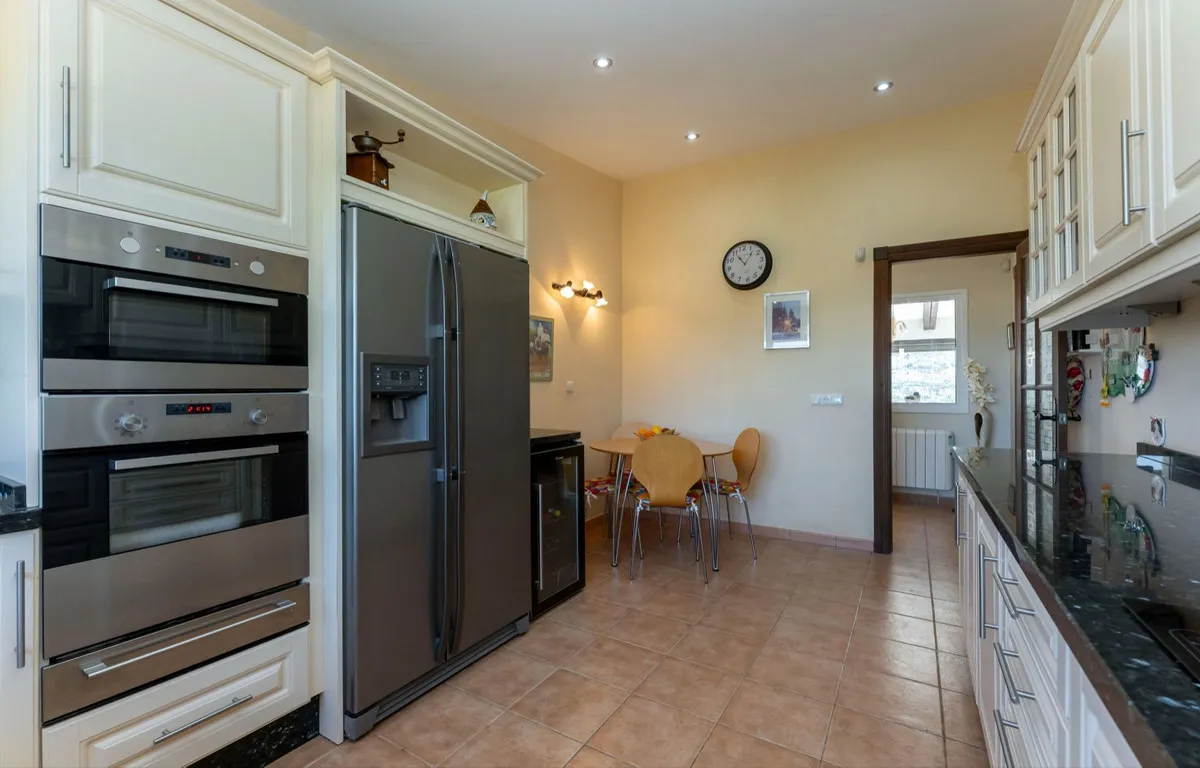 18e68a5e-202b-4fe9-8b47-ec64502e177b