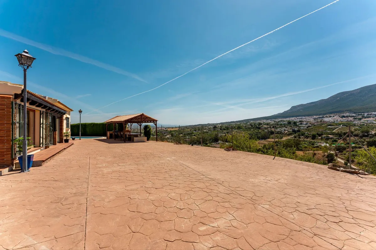 8cc1ea2d-2507-4673-8d69-3e2b0abda126