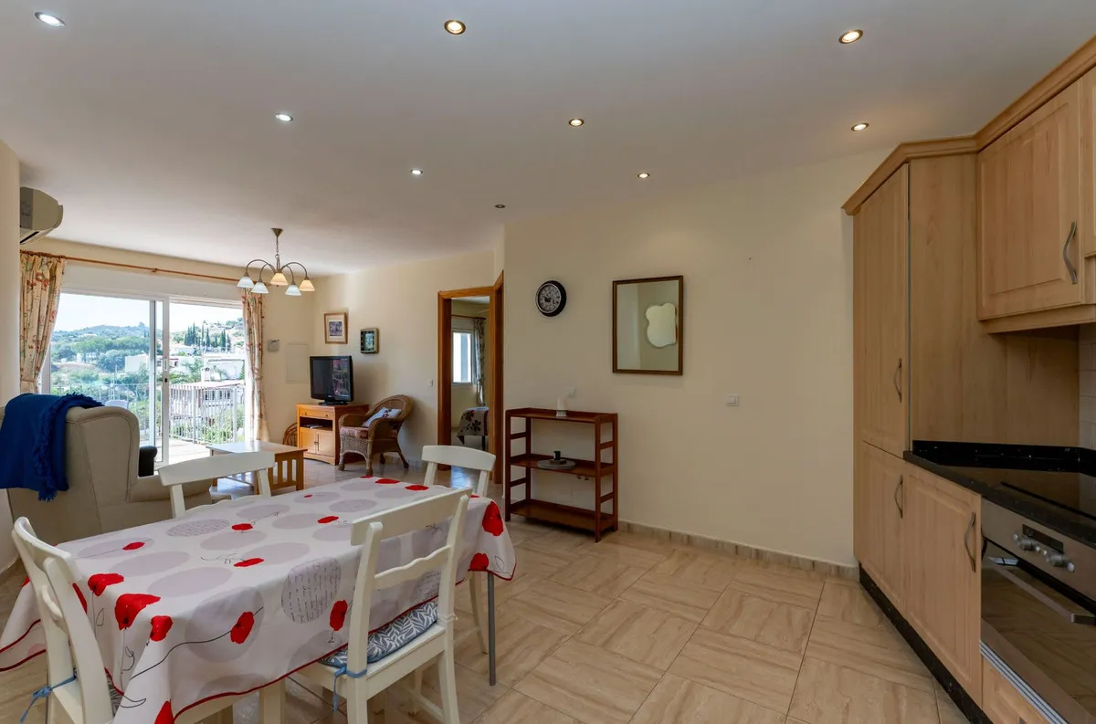 c74a4f6e-145b-46cf-b12b-522e3ecd9071