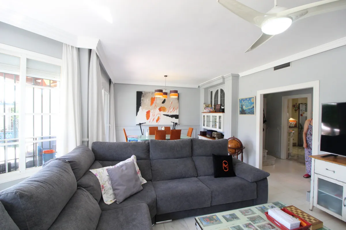 4318903c-271e-405e-bb9b-eecf9798e2ab