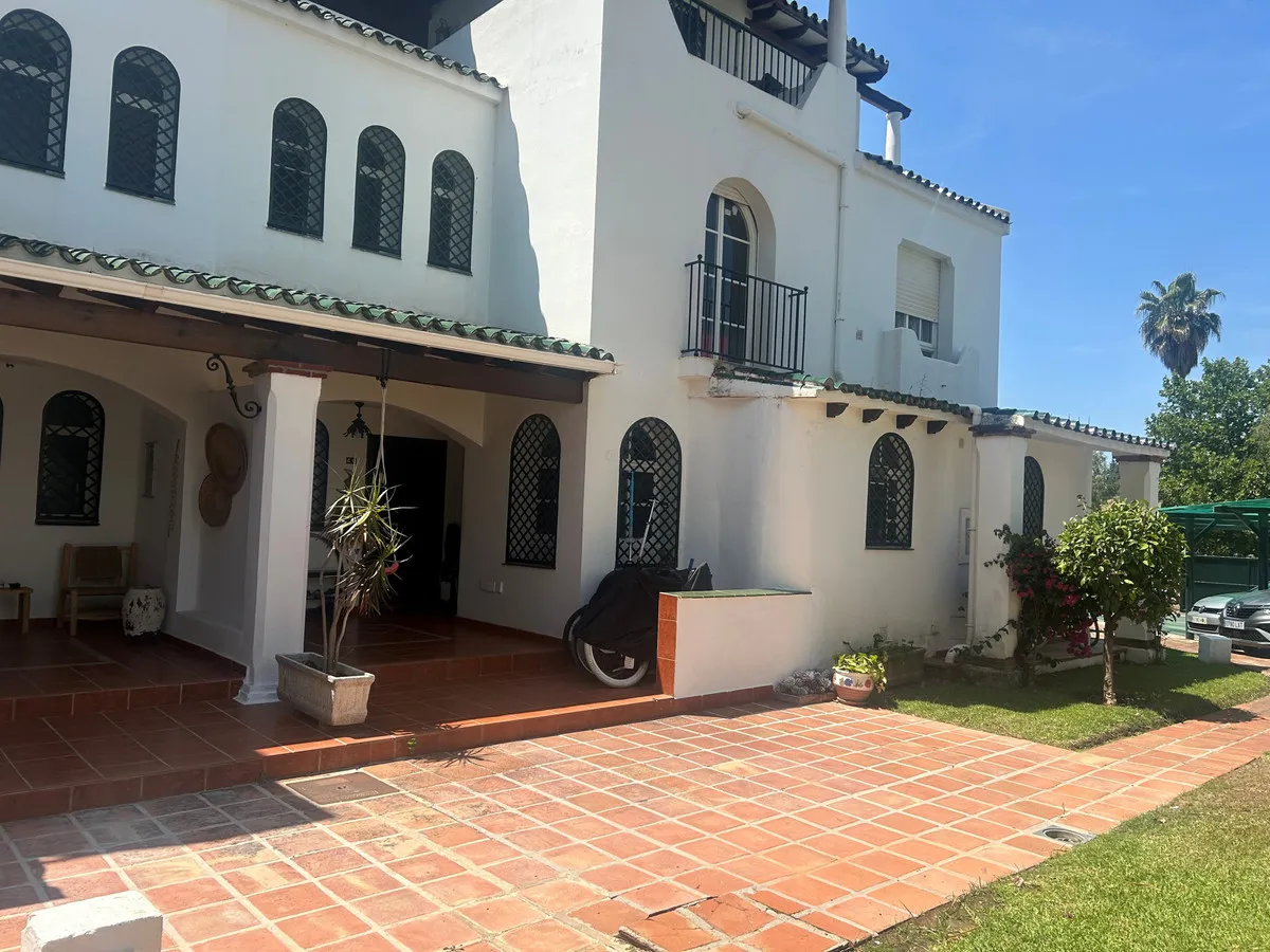 6a33f1e5-0f65-4fc9-9364-ea68a7e1e8dc