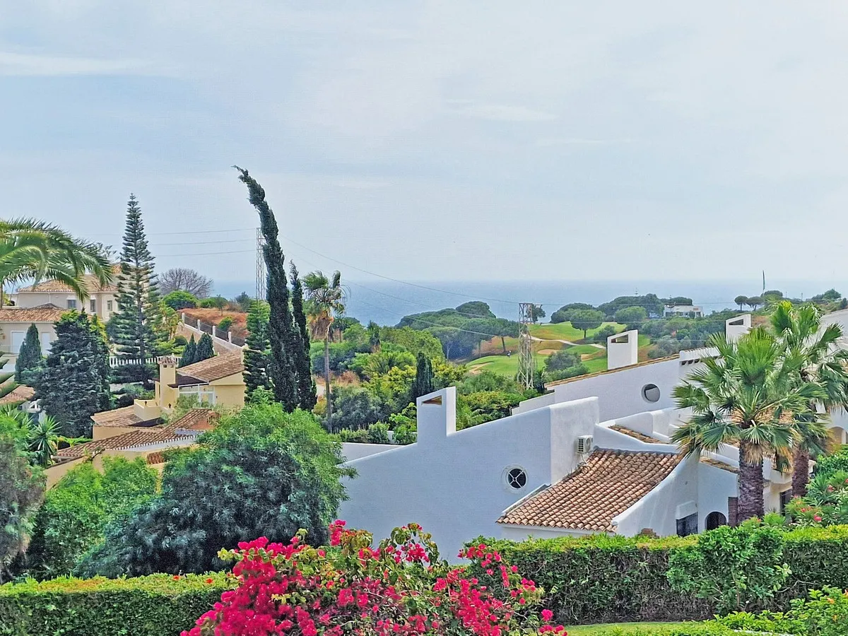 2c261319-a734-484d-a484-55d834d9a435