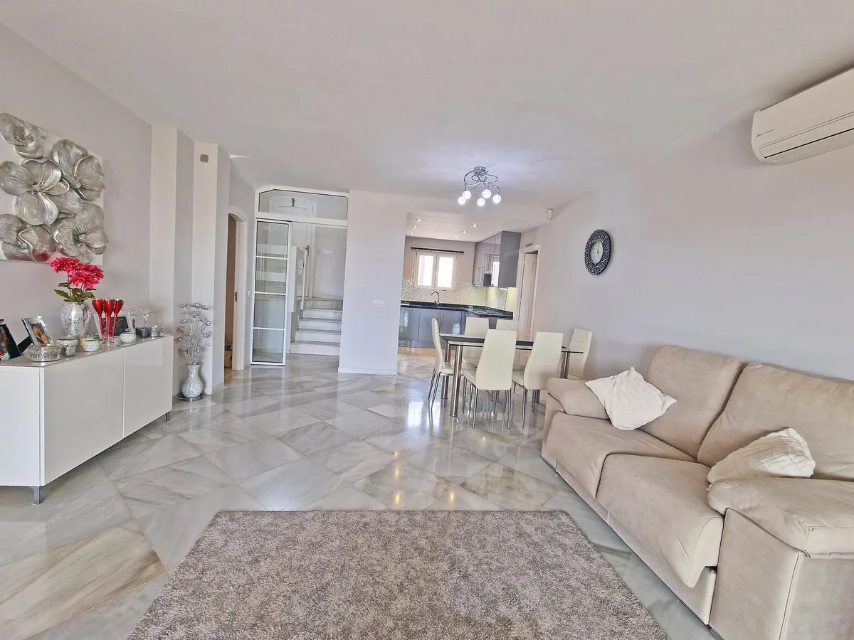 33c60dd1-136a-4c06-822e-dc156f9941ff