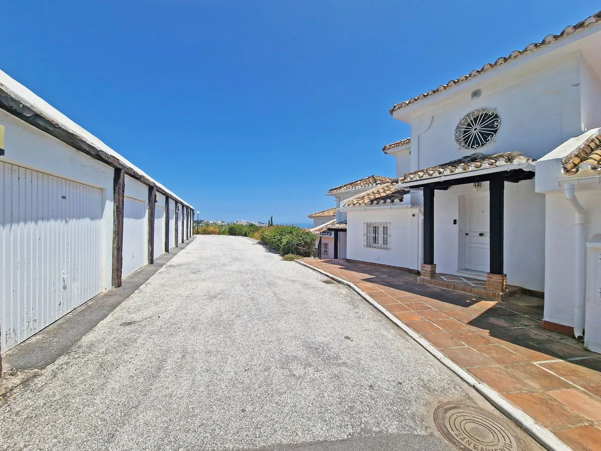 431f1a12-4d4b-4d47-9550-0fa36a3a4baa