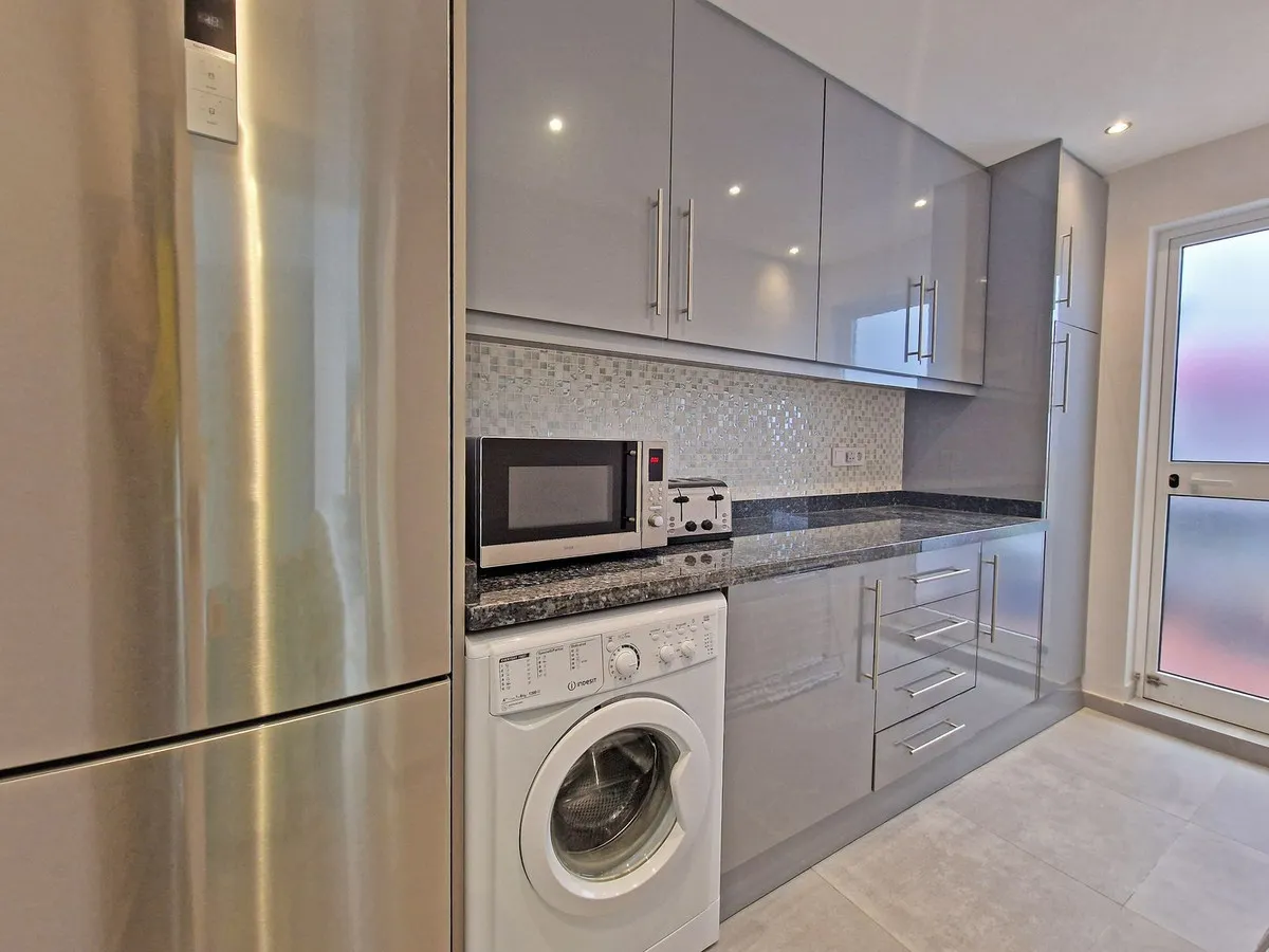 b71759d3-a302-472e-84f7-9e0748083215