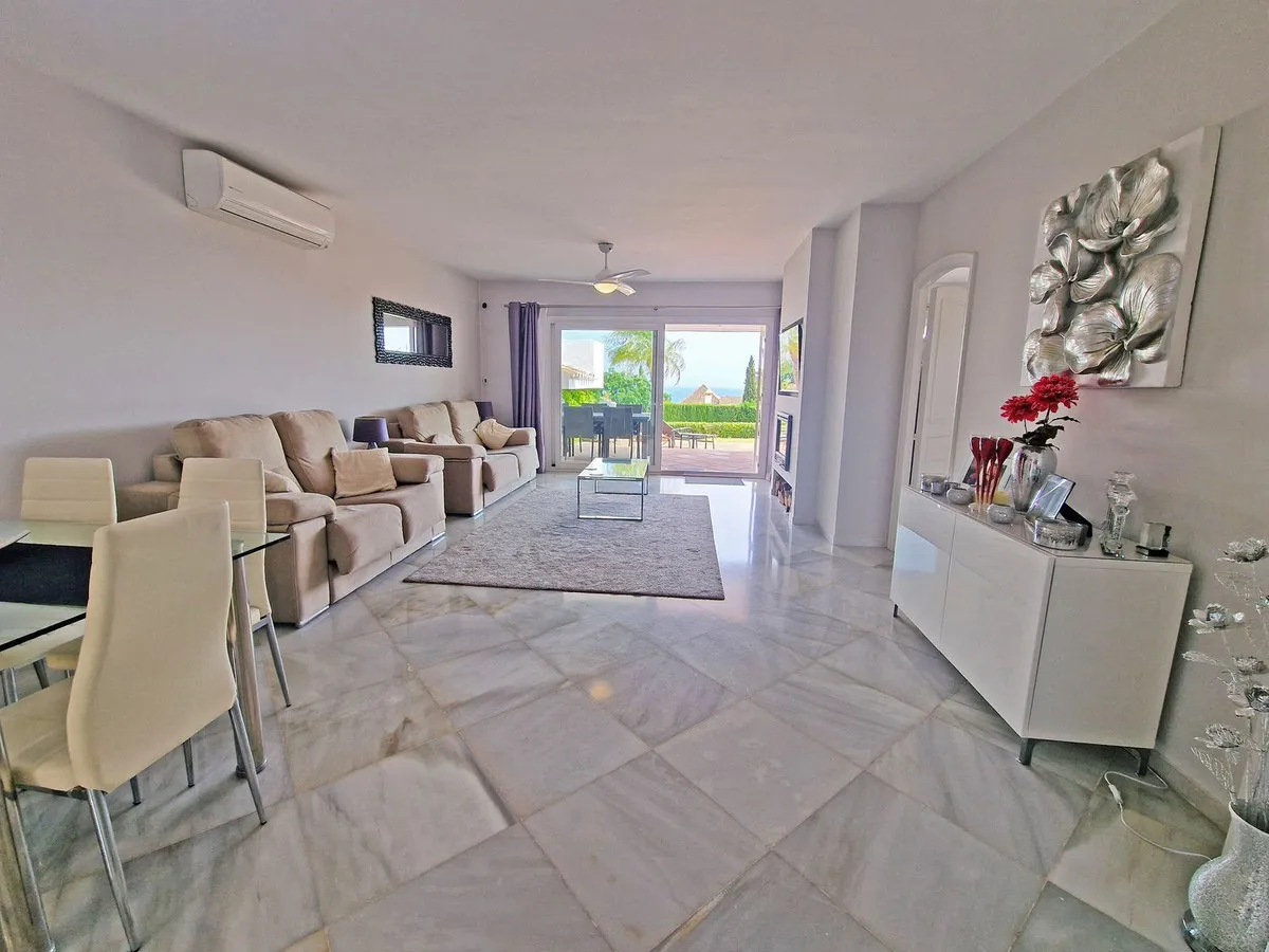 bf10b1f1-0751-489f-a72c-155750c79449