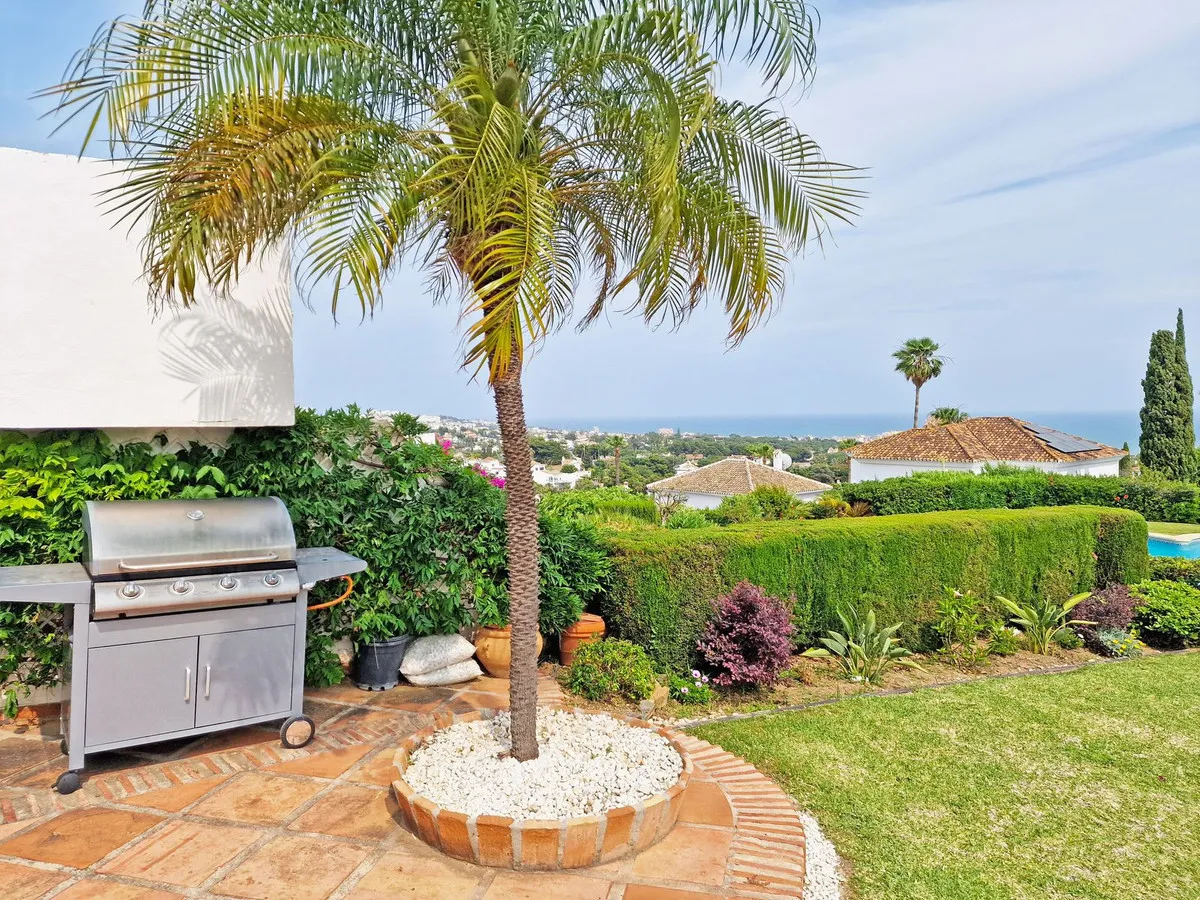 dd4c61fc-a9e4-45ad-9330-915d66682729