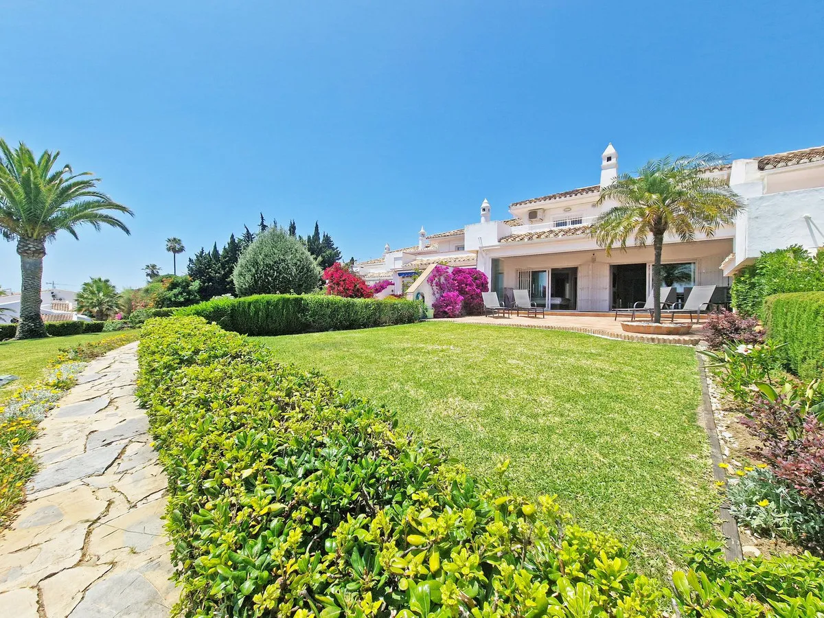 f580414f-c596-46a5-ad58-1a8b77702891