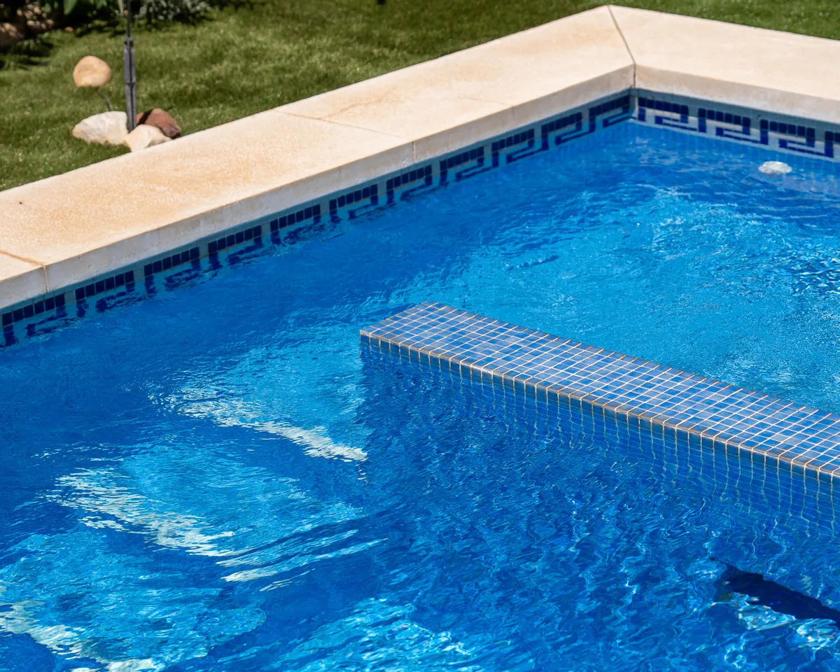 b9916a94-e7f3-45a5-bd6c-0550a2232c41