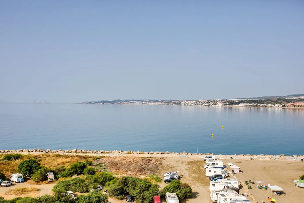 ed966cc9-2eaf-473c-9856-4ee3348a1d9d