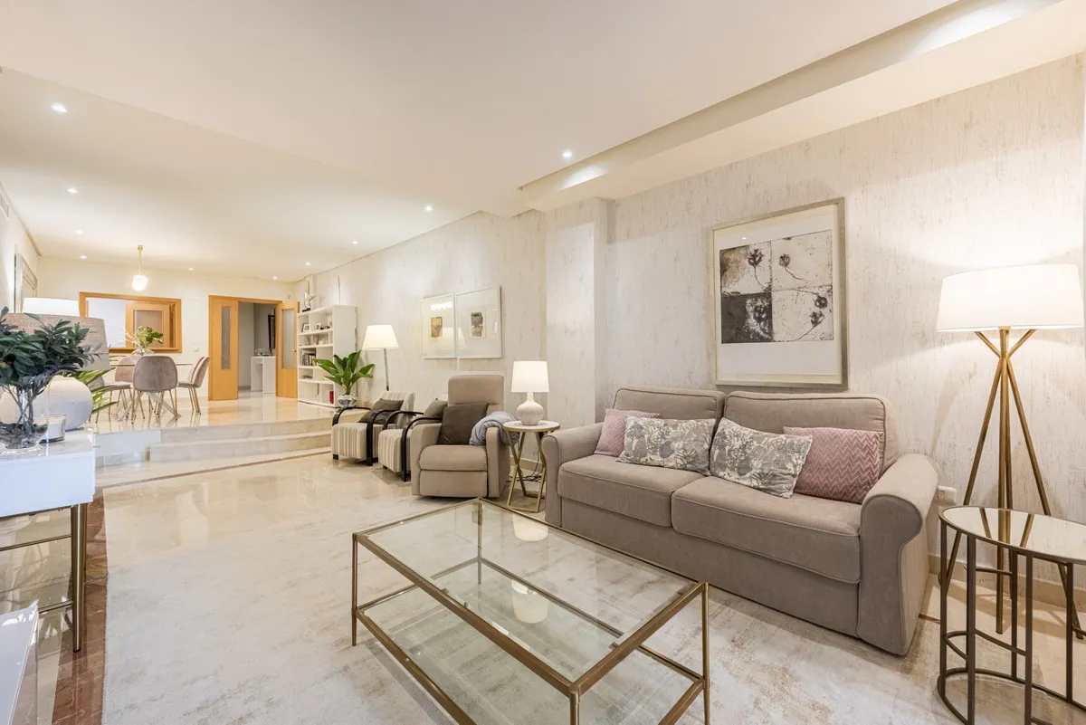 6d571c16-307d-4f1f-8b0b-ff7c32ae1289