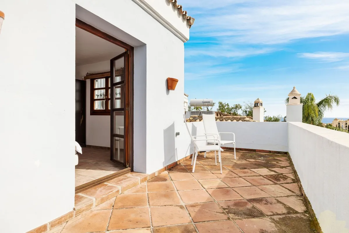 062aa6f0-ecd5-474a-a1a1-49a074b574ec