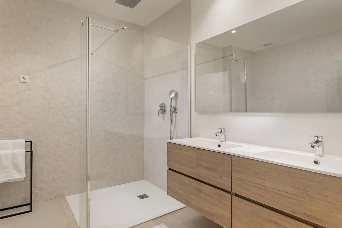 5f810d50-0d6c-448c-908c-28cc14b5009a