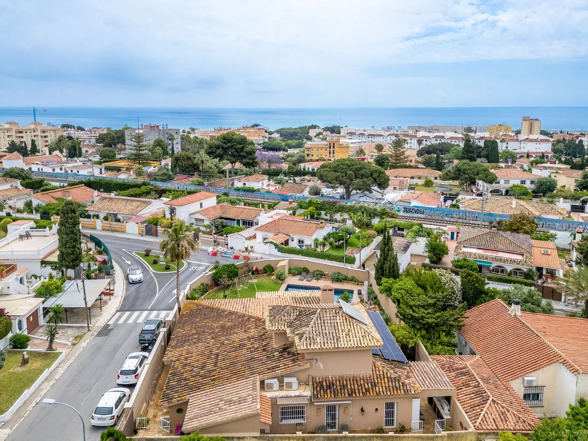 7a51dfa6-a7e0-4d08-834f-4cf41122a089