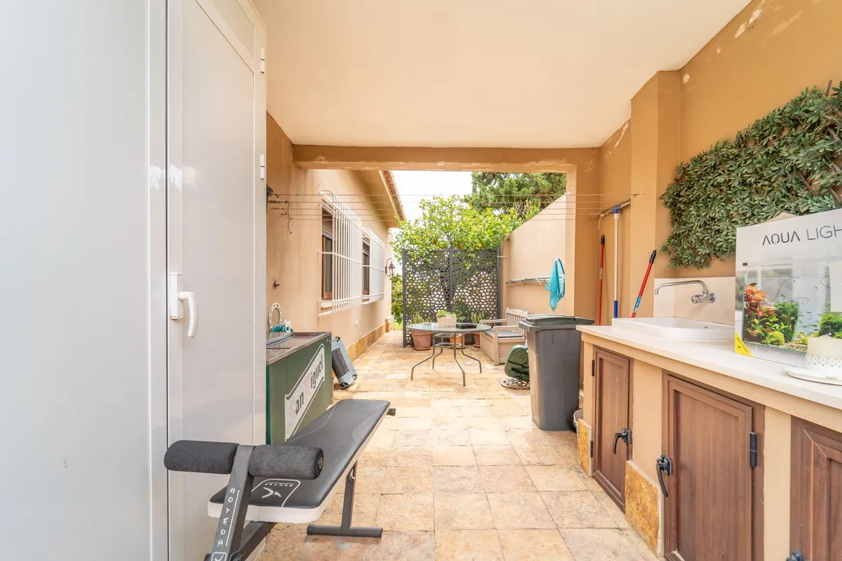 806f270a-afd9-44f1-8699-3490e3044844