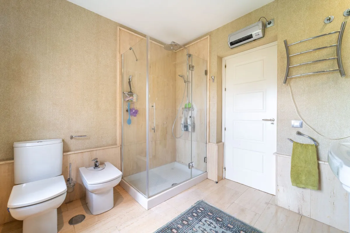 84dd7d76-03d4-49e2-b3cd-4217d986ec98