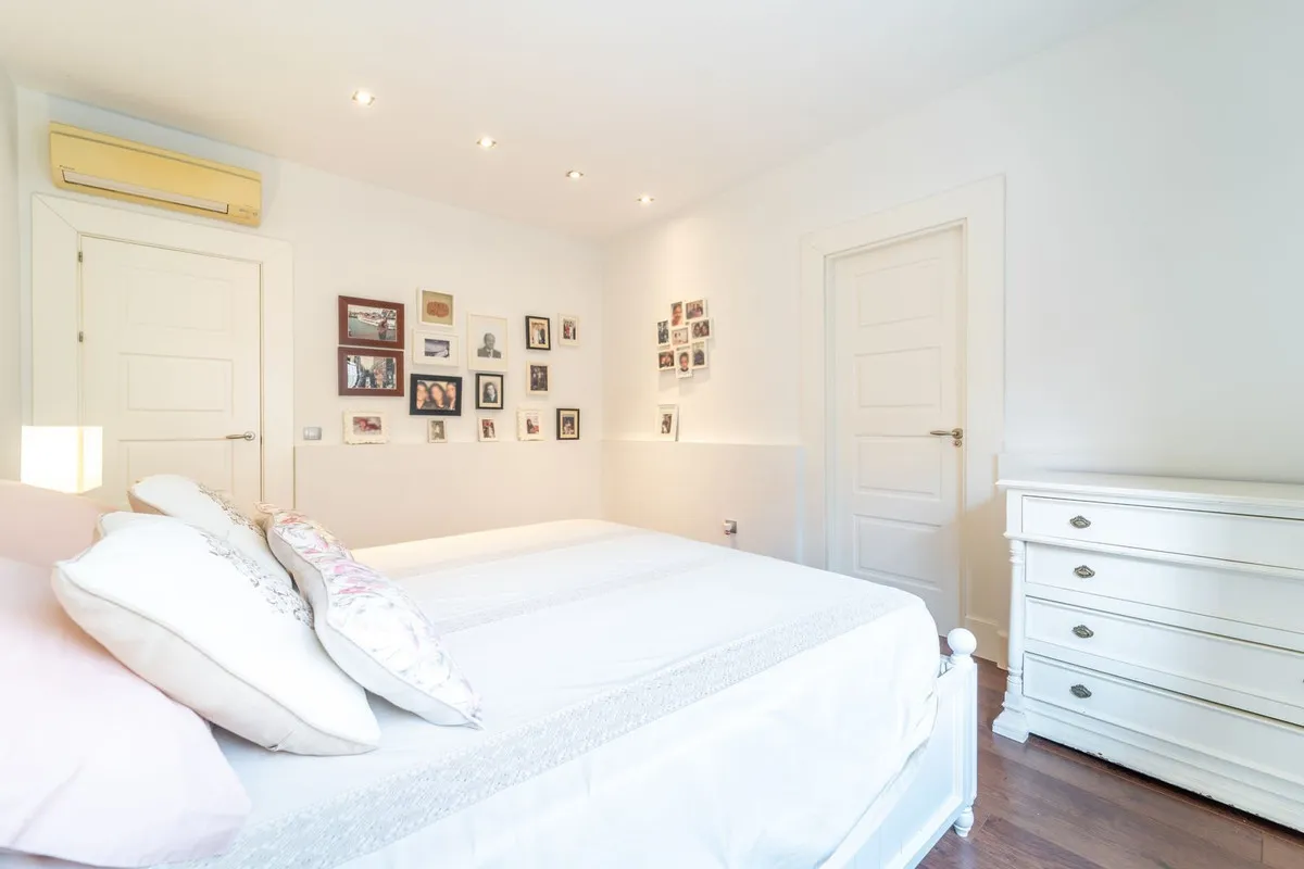 f9fe7926-3b52-4014-8e68-844cd9b08b15