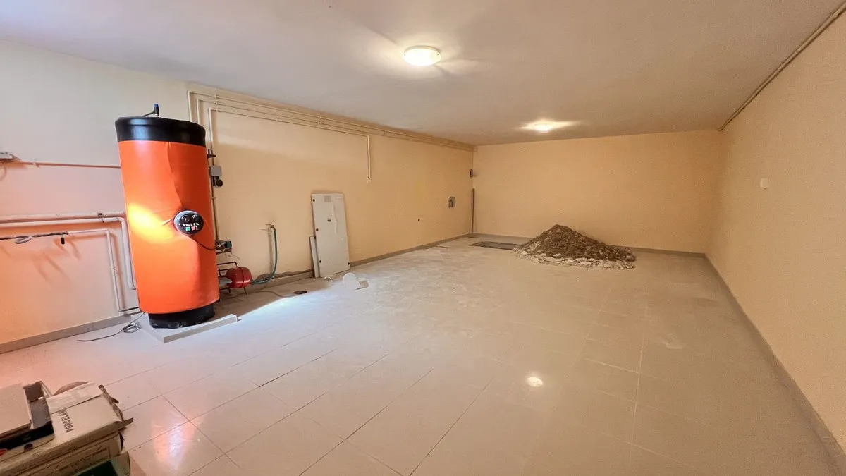 022785d5-3237-403b-b380-3612e442e046