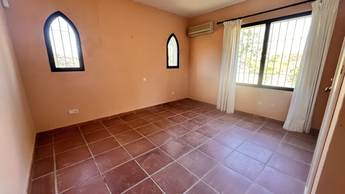 a0048f00-fbb4-4bdb-a6c3-3e90519d1e9f