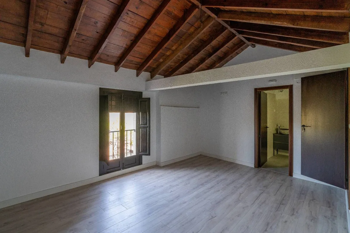 0b1ecea4-875f-4a4c-8f61-629f080bfb3b