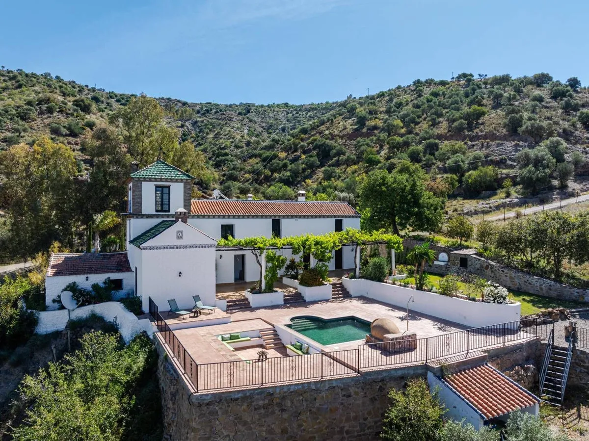 453813b8-8f81-4d8b-8731-cc607c9ec9af