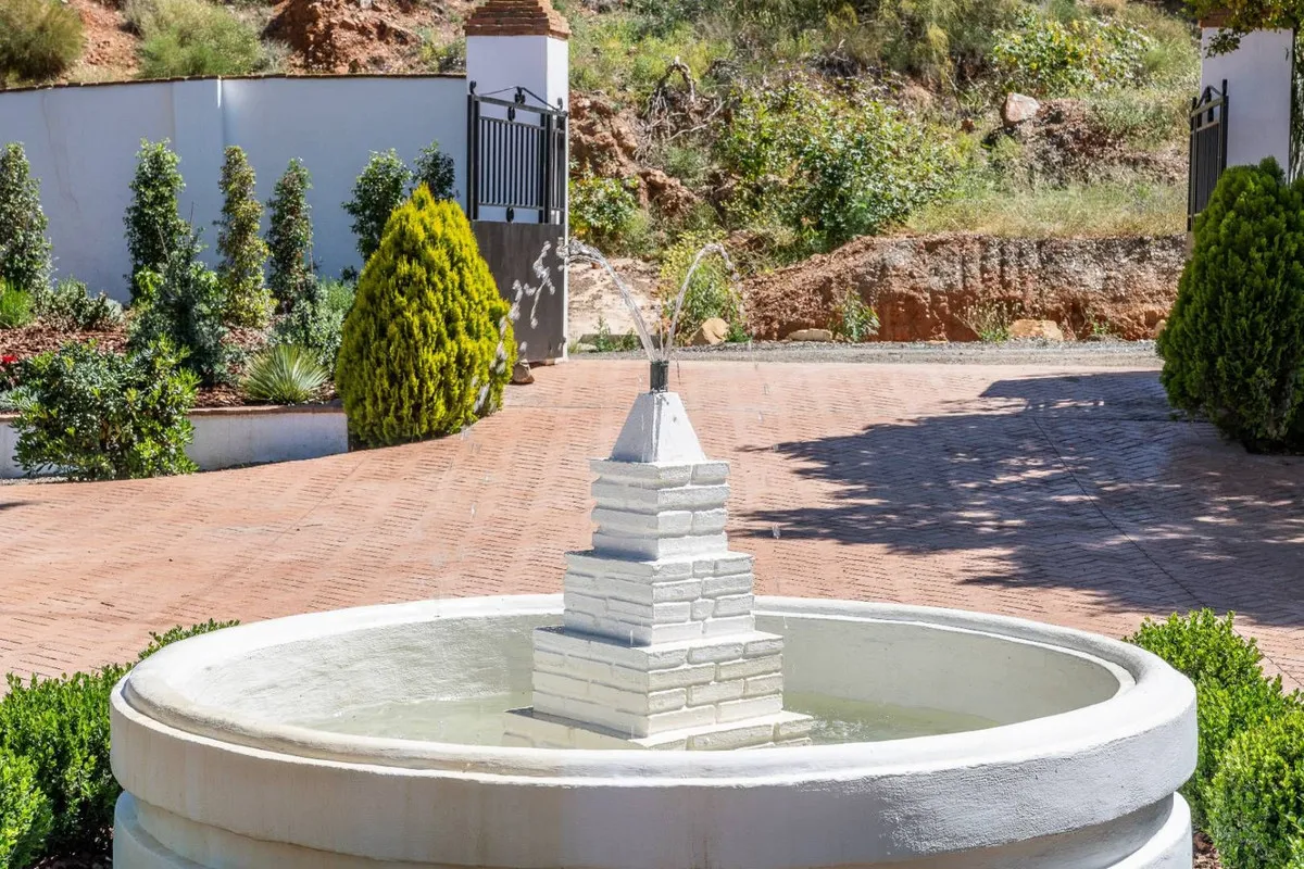 462bb5a9-cc77-40ac-b4c5-0a755ca88287